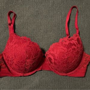 NWT! VS Very Sexy Push Up Bra (Maroon)
